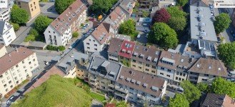 Hauptbild Urbanes Wohnen neu definiert: Top-modernisierte 3-Zimmer-Wohnung mit sonniger Terrasse