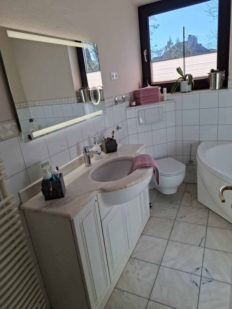 Badezimmer Etagenwohnung K�ln