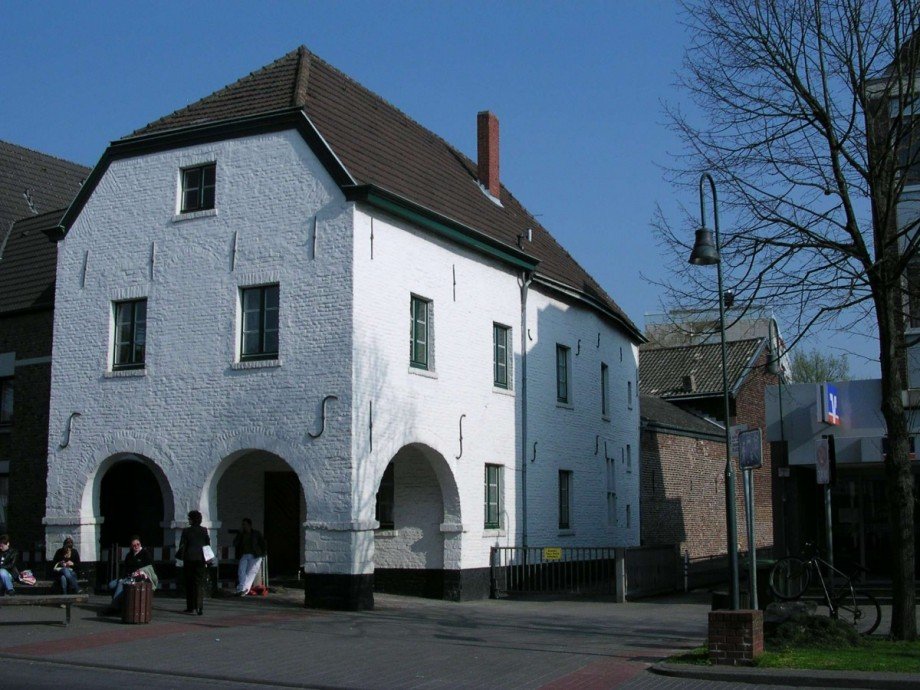 Aachen-Haaren_Arkadenhaus Dachgeschosswohnung Aachen