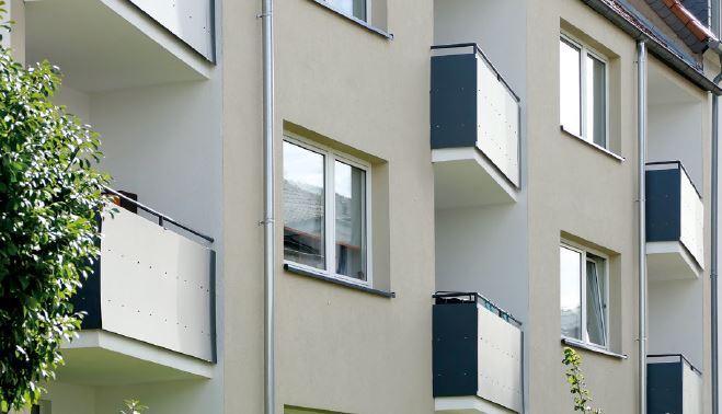 Detailansicht Au�enfassade Etagenwohnung K�ln