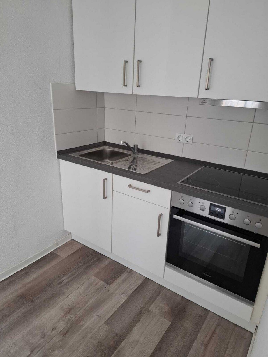 Einbauk�che Souterrainwohnung K�ln