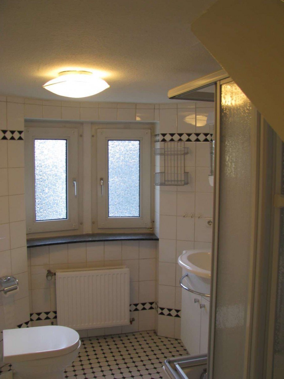 Duschbad mit Charme Mehrfamilienhaus Wuppertal