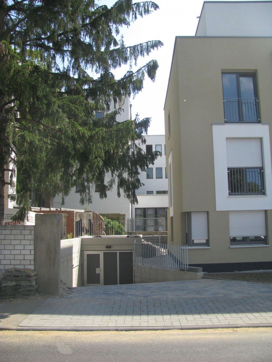 Annastr.TG-Zufahrt Erdgeschosswohnung K�ln