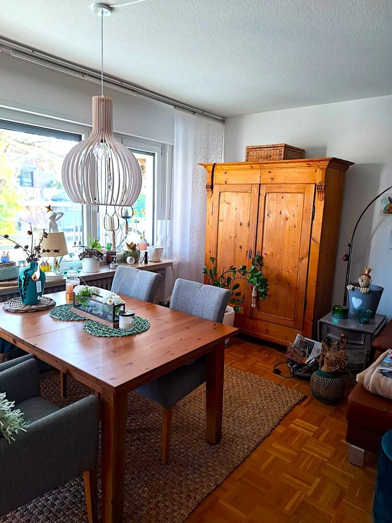 Esstisch Wohnzimmer K�ln Etagenwohnung Sch�ner Wohnen in Marienburg! Gro�z�gige 3 Zimmer Wohnung mit Balkonen! Tiefgarage!